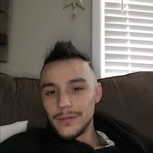 Meet your Posher, Kyle